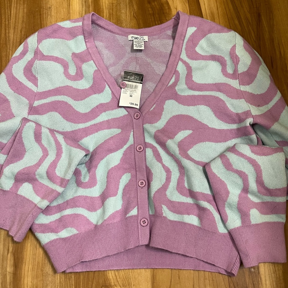Rue 21 Sweater. Size Medium